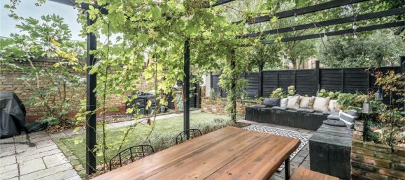 Apartamento de 2 dormitorios en London, United Kingdom No. 12773 3