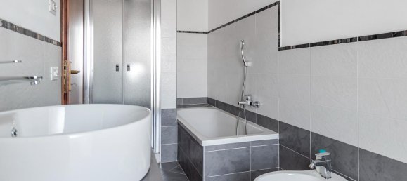 5 rooms Apartment in Cotignola, Italy No. 5653 19