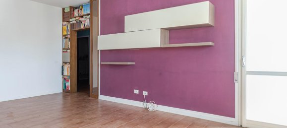 5 rooms Apartment in Cotignola, Italy No. 5653 4