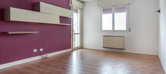 5 rooms Apartment in Cotignola, Italy No. 5653 2