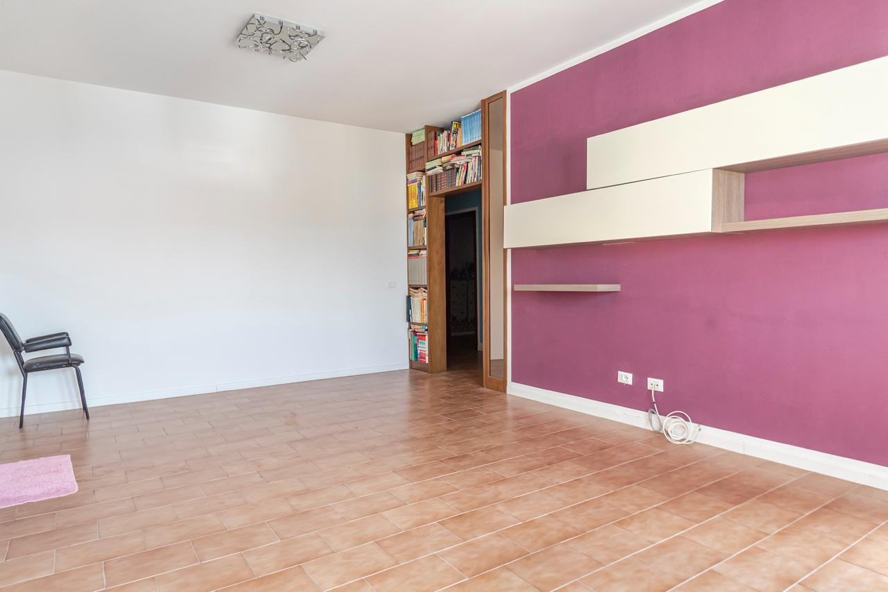 5 rooms Apartment in Cotignola, Italy No. 5653