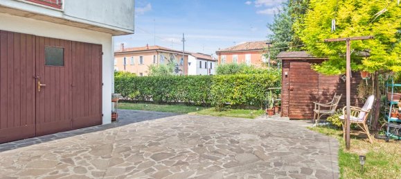 5 rooms Apartment in Cotignola, Italy No. 5653 23
