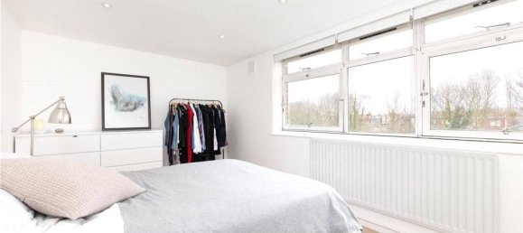 2 bedrooms Apartment in London, United Kingdom No. 3797 5