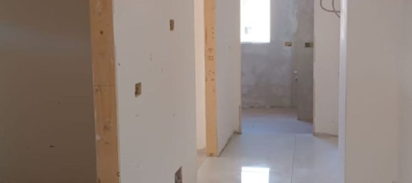 4 bedrooms Apartment in Orta di Atella, Italy No. 347312 11