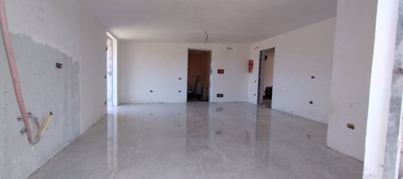 4 bedrooms Apartment in Orta di Atella, Italy No. 347312 2