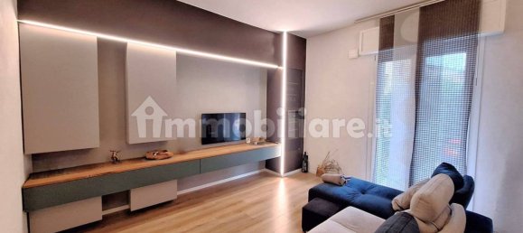 2 bedrooms Apartment in Modena, Italy No. 17497 2