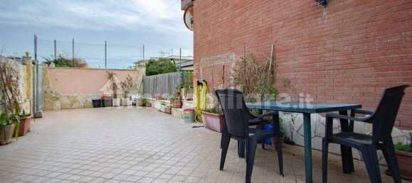 2 bedrooms Apartment in Pomezia, Italy No. 205194 5