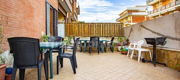 2 bedrooms Apartment in Pomezia, Italy No. 205194 3