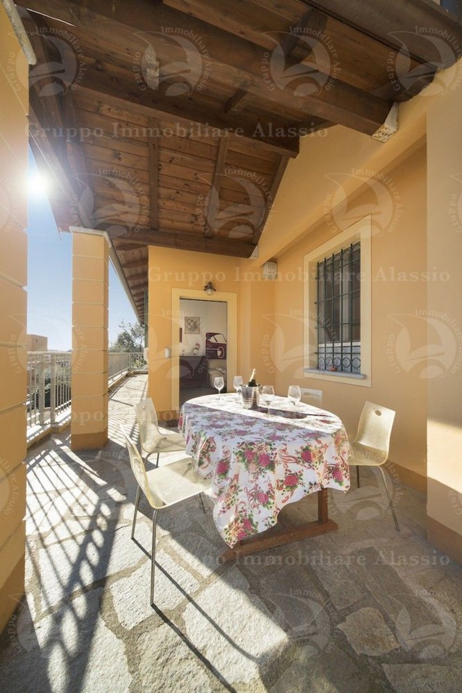 4 rooms Villa in Alassio, Italy No. 218799