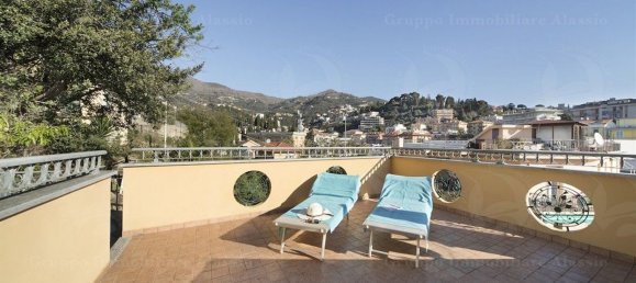 4 rooms Villa in Alassio, Italy No. 218799 8