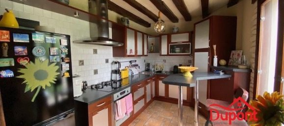 3 Schlafzimmer Villa in Troyes, France, Nr. 241134 5