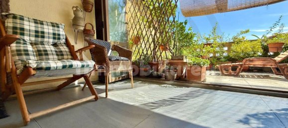 3 bedrooms Penthouse in Biassono, Italy No. 327811 10