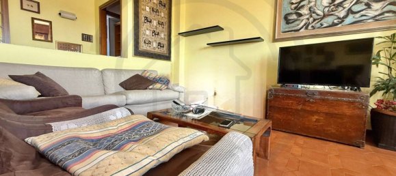 3 bedrooms Penthouse in Biassono, Italy No. 327811 38