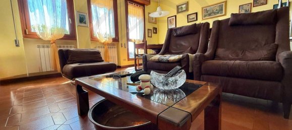 3 bedrooms Penthouse in Biassono, Italy No. 327811 41