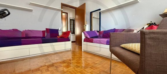 3 bedrooms Penthouse in Biassono, Italy No. 327811 5