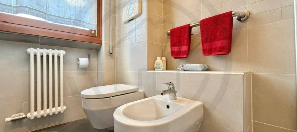 3 bedrooms Penthouse in Biassono, Italy No. 327811 29