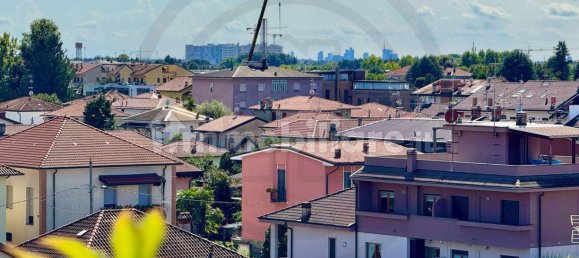 3 bedrooms Penthouse in Biassono, Italy No. 327811 24