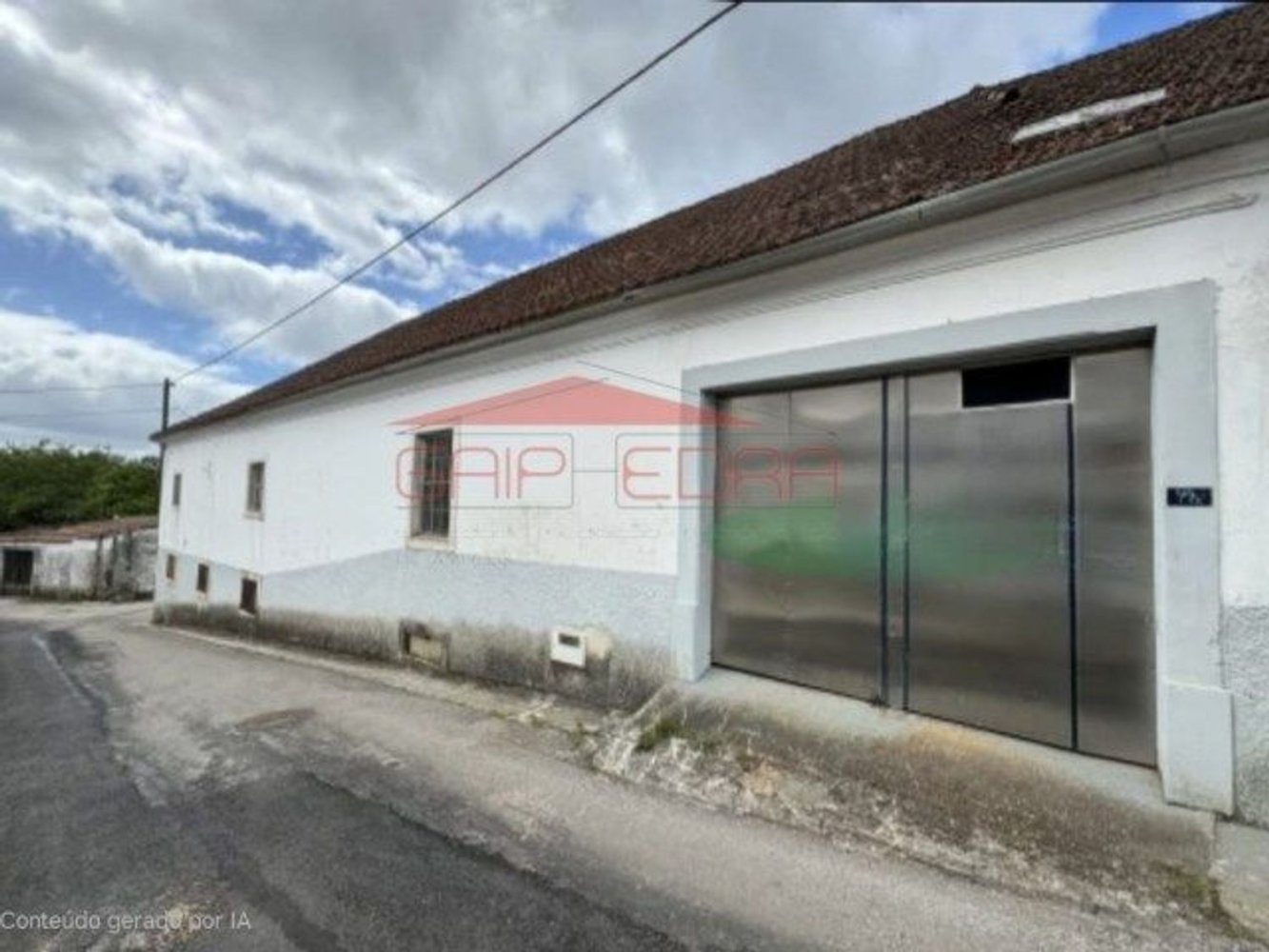 384m² Building in Mira de Aire, Portugal No. 222583