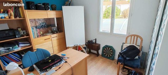 Casa de 3 dormitorios en Sainte-Pazanne, France No. 195017 7