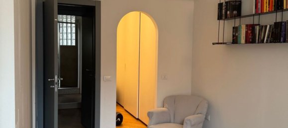 Квартира с 2 комнатами в Милан, Италия № 244005 22