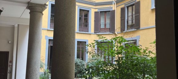 Квартира с 2 комнатами в Милан, Италия № 244005 8