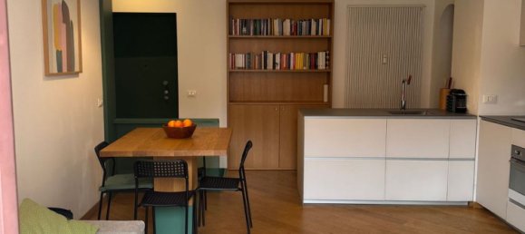 Квартира с 2 комнатами в Милан, Италия № 244005 15