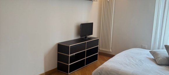 Квартира с 2 комнатами в Милан, Италия № 244005 19