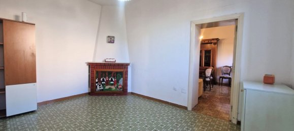 6-Zimmer Haus in Monti, Italy, Nr. 89700 5
