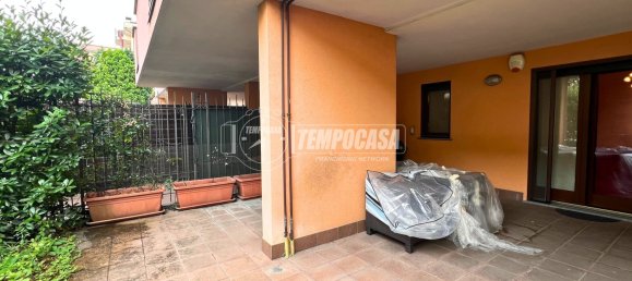 3-salle Appartement à Legnano, Italy No. 274446 21