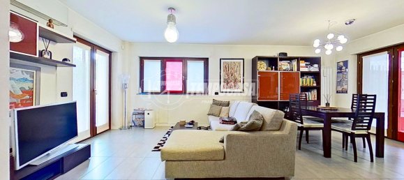 3-salle Appartement à Legnano, Italy No. 274446 29