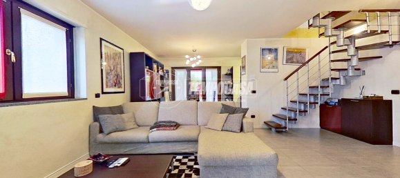 3-salle Appartement à Legnano, Italy No. 274446 30