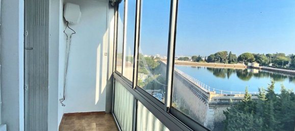 Apartamento de 2 dormitorios en Marseille, France No. 318606 11