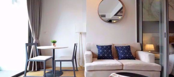 1 chambre Condo à Bang Rak, Thailand No. 10110 2