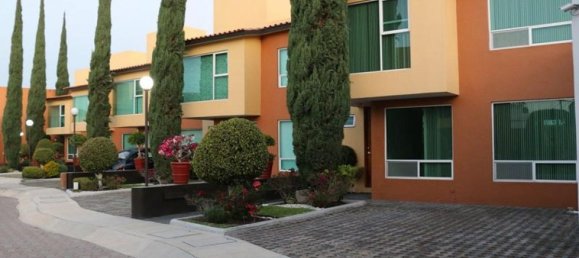 Casa de 3 dormitorios en Querétaro, Mexico No. 187493 2