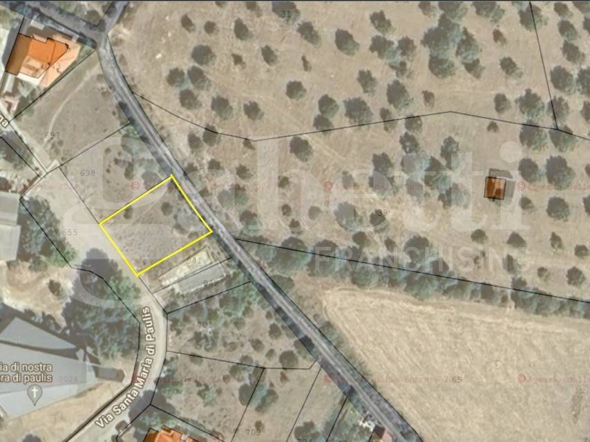 Terreno en Uri, Italy 502 m² No. 308423