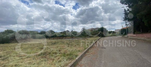 Terreno en Uri, Italy 502 m² No. 308423 4