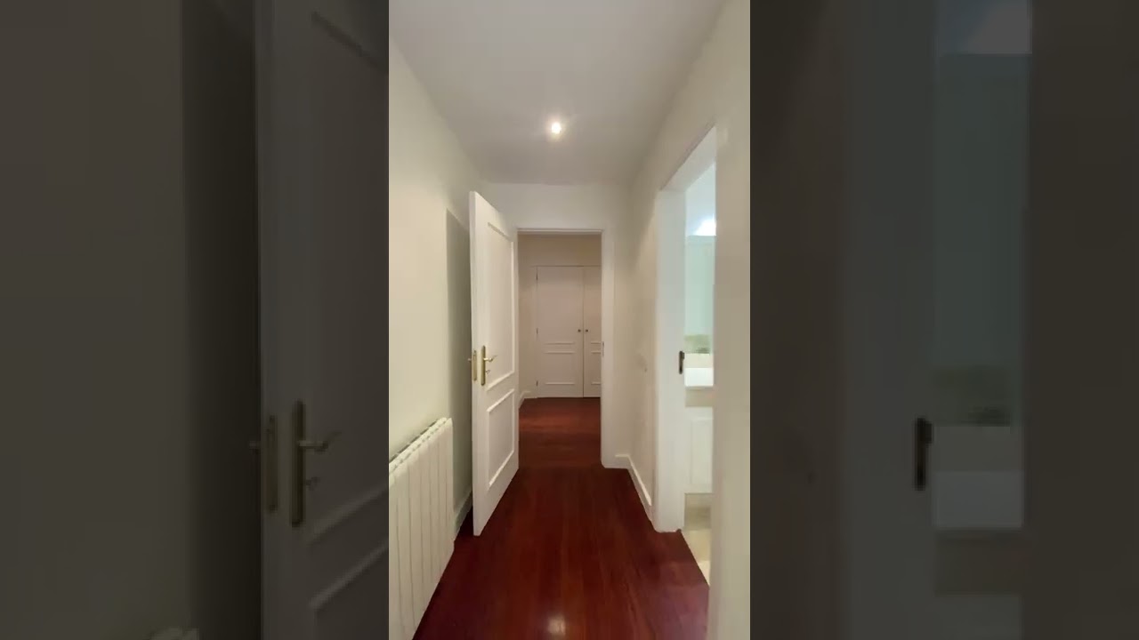 5 bedrooms Duplex in Cascais, Portugal No. 137265