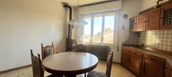 Casa de 3 dormitorios en San Benedetto Po, Italy No. 317720 3