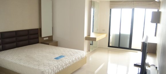 5 bedrooms Condo in Bangkok, Thailand No. 6788 7