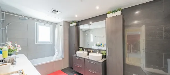 Вилла с 3 спальнями в The Lakes, ОАЭ № 105951 8