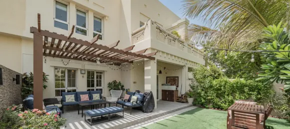 Вилла с 3 спальнями в The Lakes, ОАЭ № 105951 12