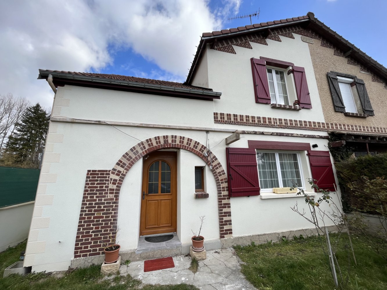 3 Schlafzimmer Haus in Cires-les-Mello, France, Nr. 76110