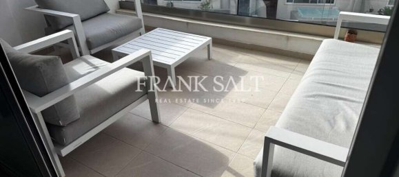 Apartamento T3 em Swieqi, Malta N.º 123 25