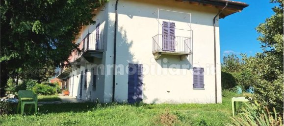 3 bedrooms House in Pinerolo, Italy No. 360581 7