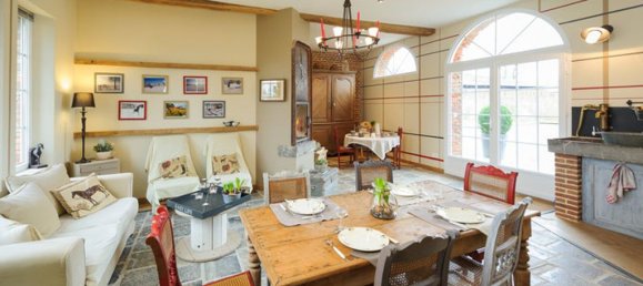 15 Schlafzimmer Haus in Vervins, France, Nr. 212888 17