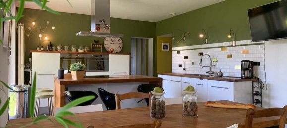 15 Schlafzimmer Haus in Vervins, France, Nr. 212888 42