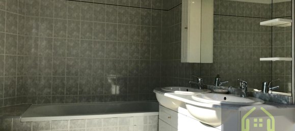 Edifício em Neuilly-Plaisance, France 286 m² N.º 170185 10