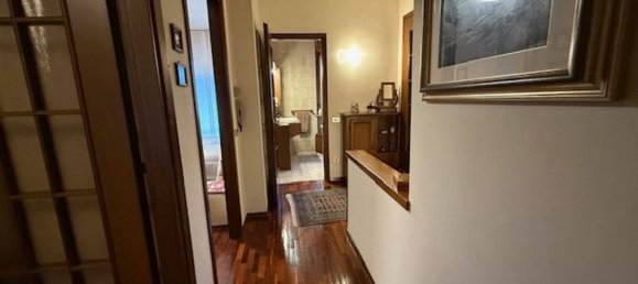 Casa de 8 divisões em Borgosesia, Italy N.º 167351 25