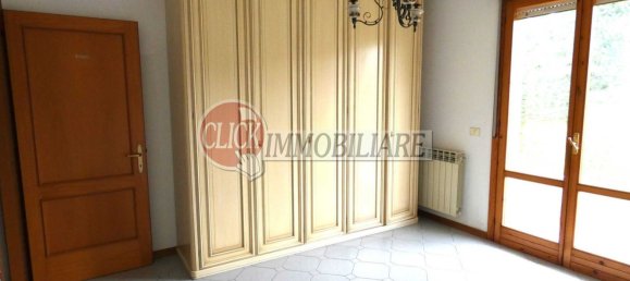 4 bedrooms Apartment in Borgo San Lorenzo, Italy No. 313409 9