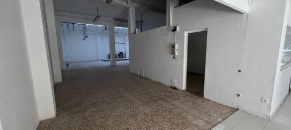 250m² Commercial property in Zaragoza, Spain No. 63660 8